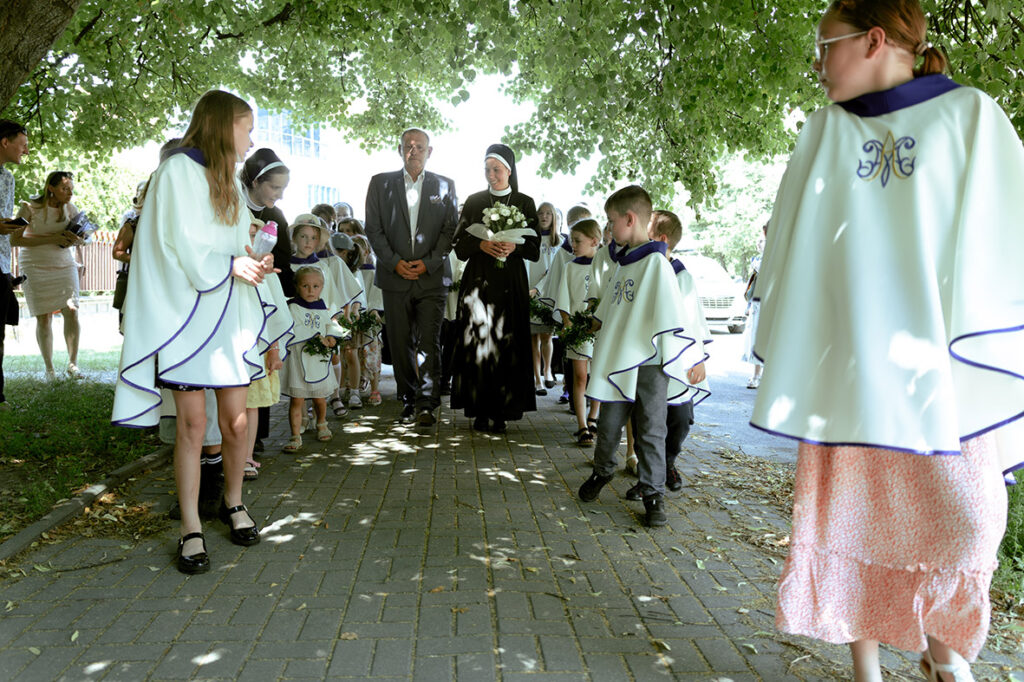 ŚLUBY WIECZYSTE SIOSTRY FRANCISZKI Z życia Zgromadzenia ŚLUBY WIECZYSTE SIOSTRY FRANCISZKI Z życia Zgromadzenia