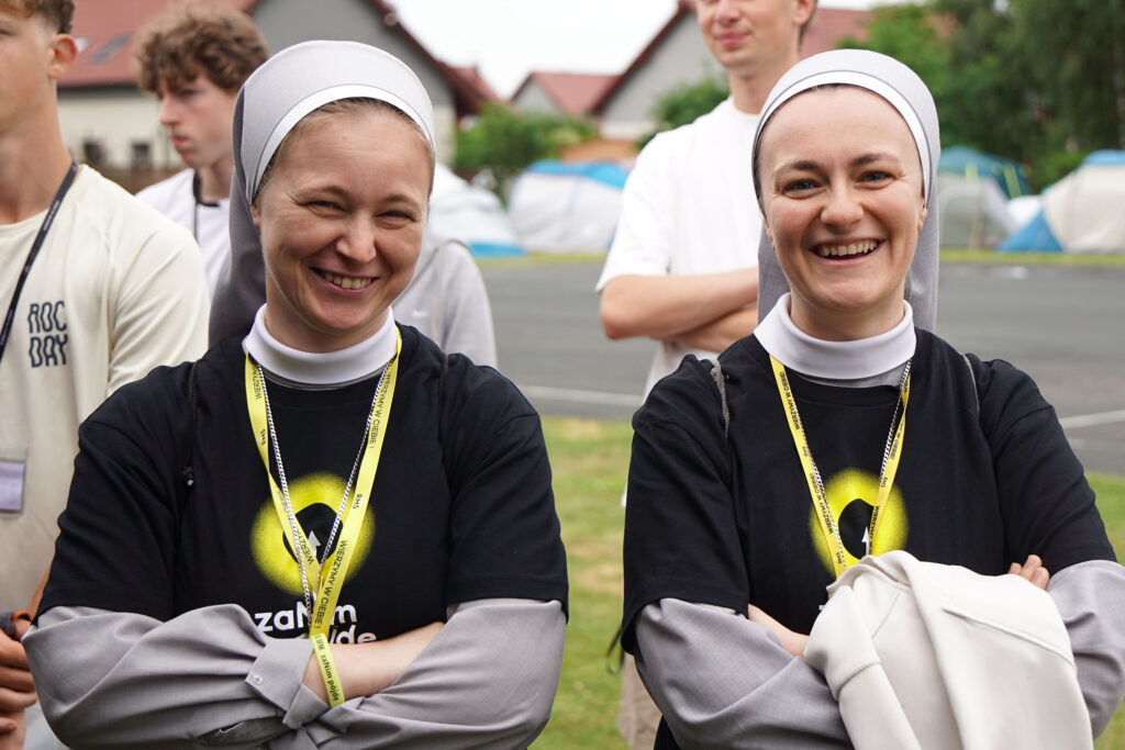 33. SALWATORIAŃSKIE FORUM MŁODYCH Apostolstwo Sióstr 33. SALWATORIAŃSKIE FORUM MŁODYCH Apostolstwo Sióstr
