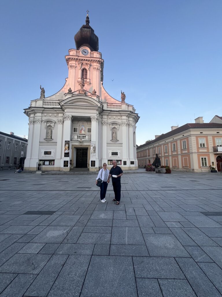 ŚLADAMI ŚW. JANA PAWŁA II I SŁUGI BOŻEGO KS. JÓZEFA MAŁYSIAKA Ojciec Założyciel