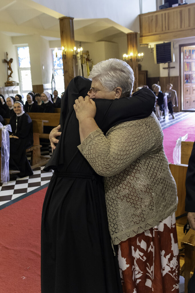ŚLUBY WIECZYSTE SIOSTRY AGNIESZKI Z życia Zgromadzenia