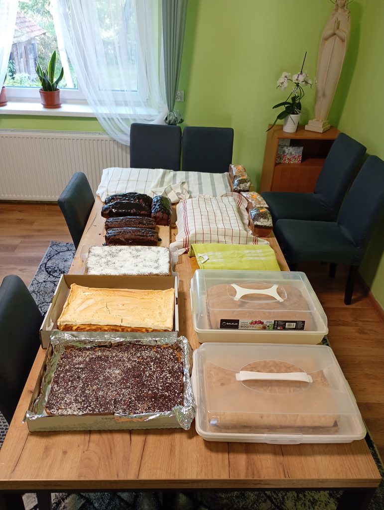 DZIEŃ OTWARTYCH DRZWI W KSIĄŻNICACH WIELKICH Apostolstwo Sióstr