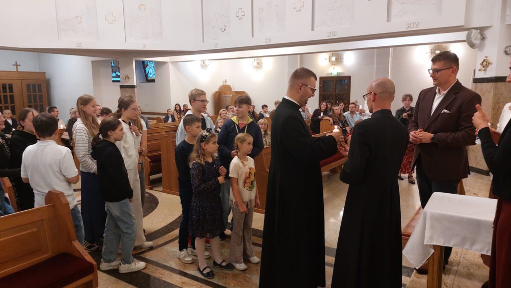 ROZPOCZĘCIE ROKU FORMACYJNEGO W RUCHU ŚWIATŁO-ŻYCIE REJONU ŚW. MAKSYMILIANA Apostolstwo Sióstr