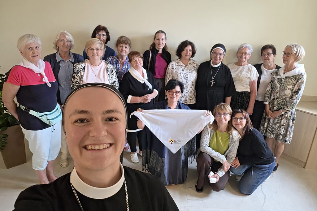 ZJAZD OSÓB ZAANGAŻOWANYCH W BMWK W KAZIMIERZU DOLNYM Apostolstwo Sióstr ZJAZD OSÓB ZAANGAŻOWANYCH W BMWK W KAZIMIERZU DOLNYM Apostolstwo Sióstr