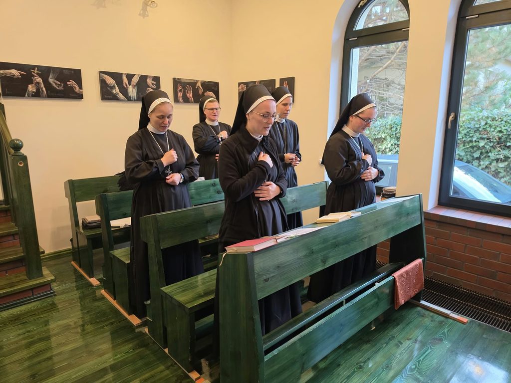 ZJAZD SIÓSTR MŁODYCH WIECZYSTEK W GDAŃSKU Rekolekcje i dni skupienia